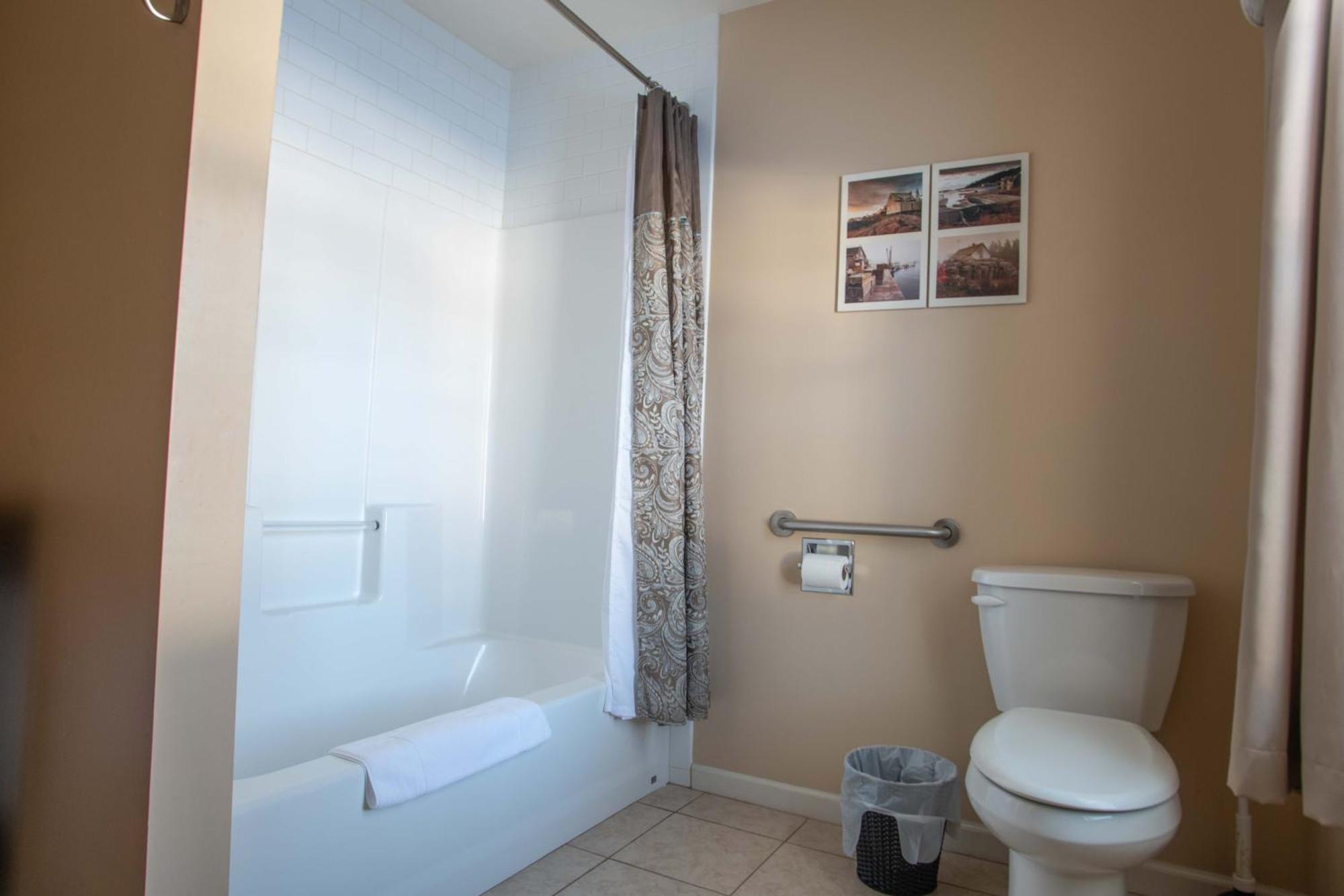 Swift River Suites Rumford Exterior foto